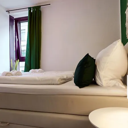 Stylisches I Fahrstuhl I Bahnhofsnah Apartment