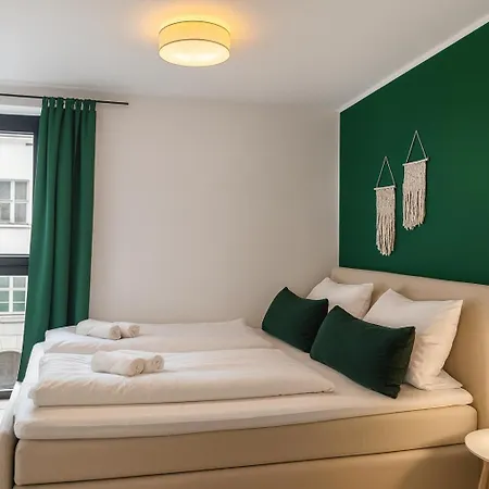 Raha - Stilvolle 3-z-wohnung - Barrierearm - Fahrstuhl - Bahnhofsnah - Vollausstattung