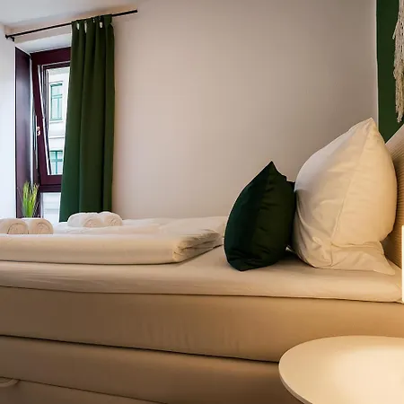 Raha - Stilvolle 3-z-wohnung - Barrierearm - Fahrstuhl - Bahnhofsnah - Vollausstattung Appartamento *