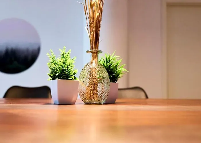 Raha - Stilvolle 3-z-wohnung - Barrierearm - Fahrstuhl - Bahnhofsnah - Vollausstattung Lejlighed