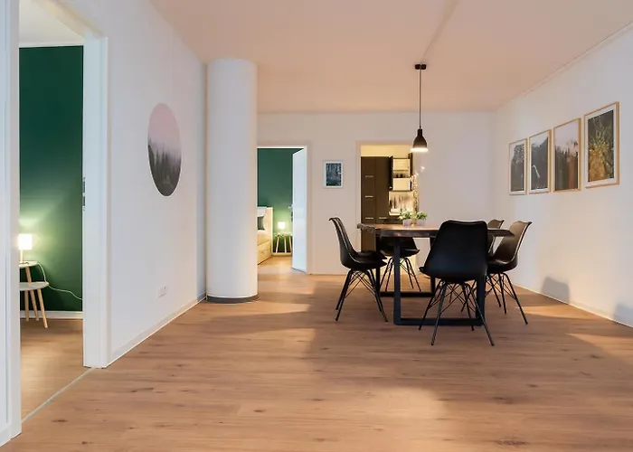 Raha - Stilvolle 3-z-wohnung - Barrierearm - Fahrstuhl - Bahnhofsnah - Vollausstattung Lejlighed *