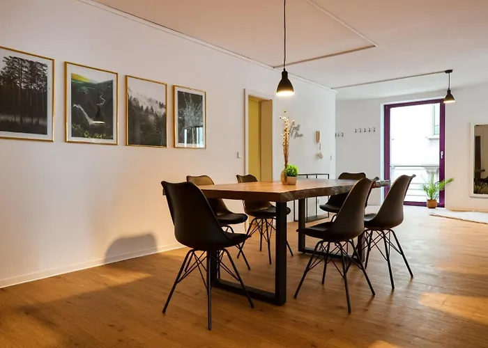 Lejlighed Raha - Stilvolle 3-z-wohnung - Barrierearm - Fahrstuhl - Bahnhofsnah - Vollausstattung