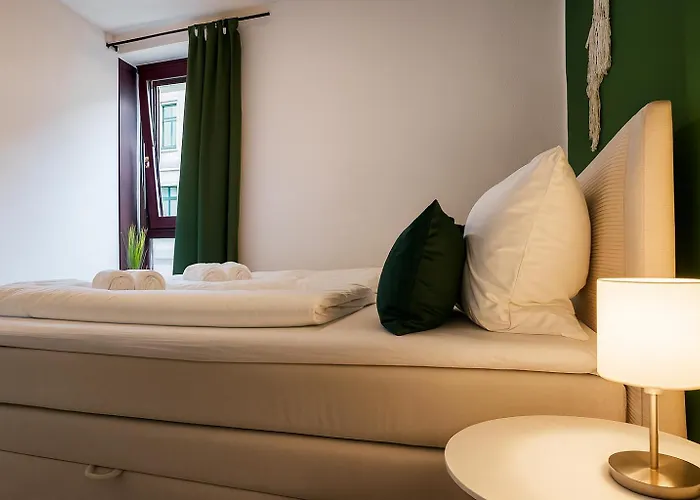 Raha - Stilvolle 3-z-wohnung - Barrierearm - Fahrstuhl - Bahnhofsnah - Vollausstattung Lejlighed *