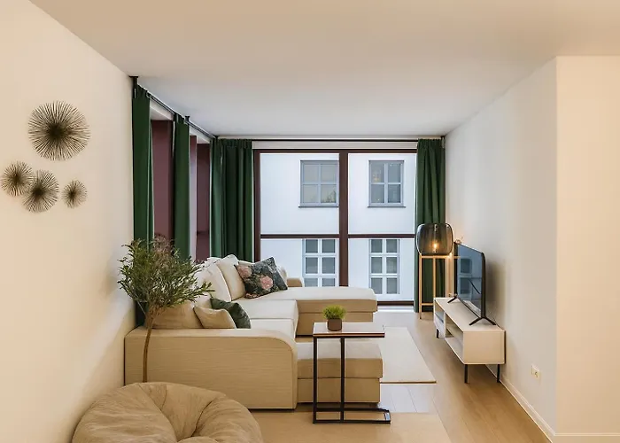 Lejlighed Raha - Stilvolle 3-z-wohnung - Barrierearm - Fahrstuhl - Bahnhofsnah - Vollausstattung *